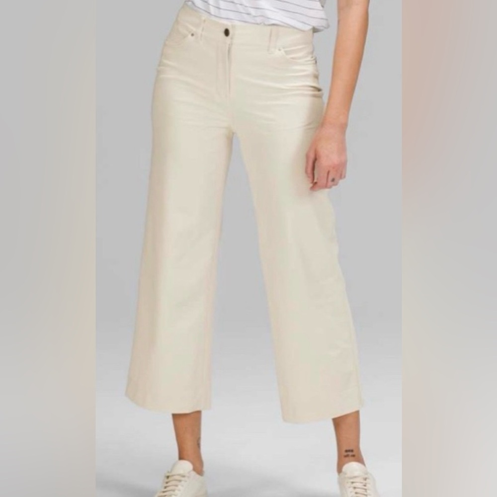 Lululemon City Sleek 5 Pocket Wide-Leg Pant 7/8 Length Size 28